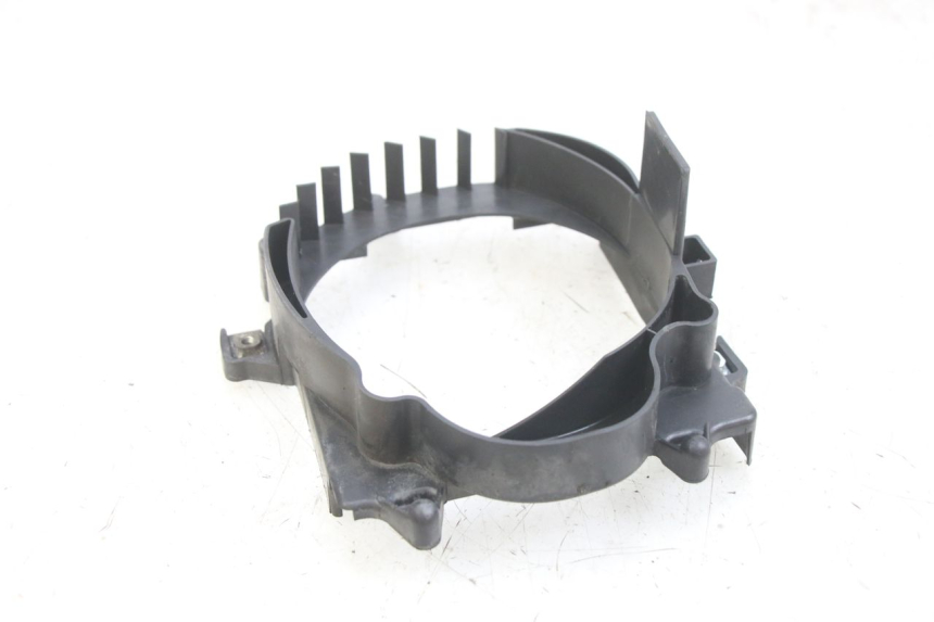 photo de KRATKA CHŁODNICY HONDA PCX (JF47) 125 (2012 - 2013) - Szczegół części