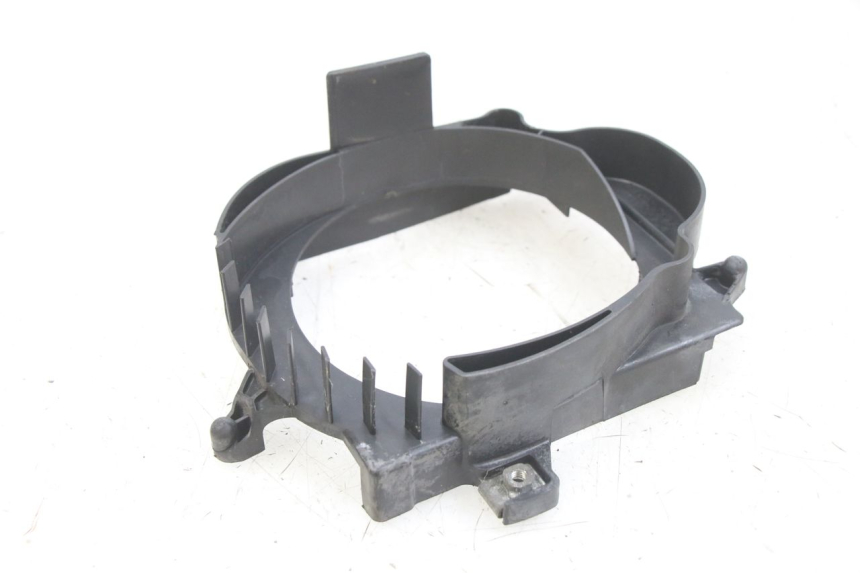 photo de KRATKA CHŁODNICY HONDA PCX (JF47) 125 (2012 - 2013) - Zoom stanu zużycia