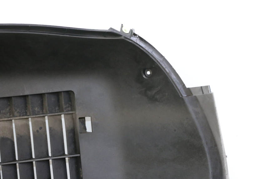 photo de KRATKA CHŁODNICY PEUGEOT SATELIS COMPRESSOR K15 125 (2006 - 2009) - Stan powierzchni