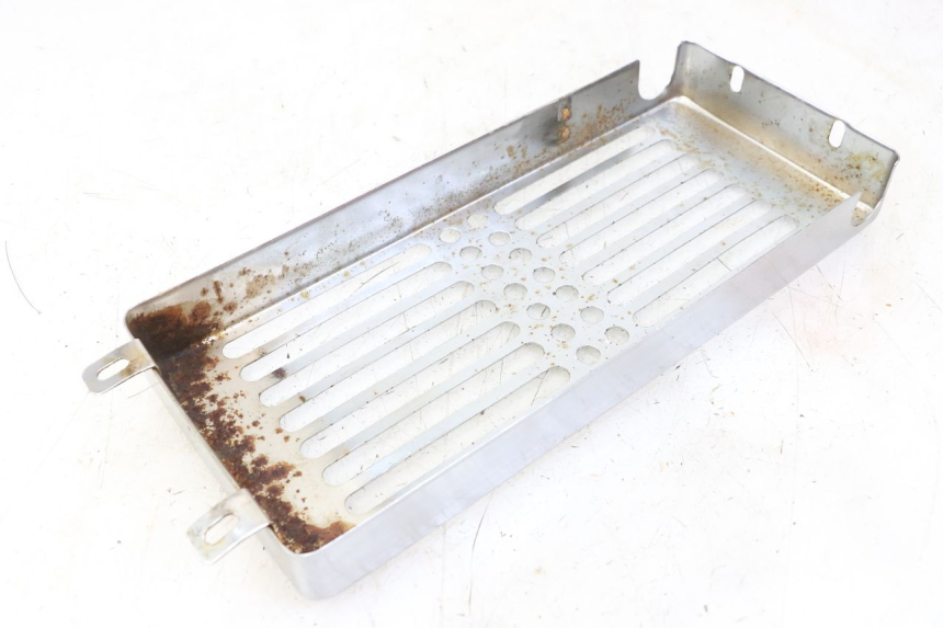 photo de KRATKA CHŁODNICY REGAL RAPTOR RAXTER 2 125 (2007 - 2015) - Zbliżenie techniczne