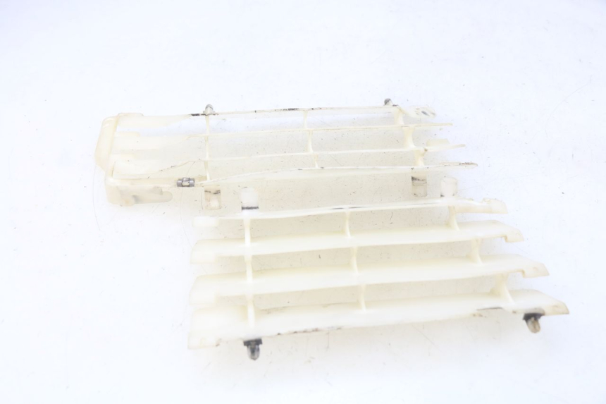 photo de KRATKA CHŁODNICY SUZUKI RM-Z RMZ 250 (2010 - 2016) - Zoom stanu zużycia