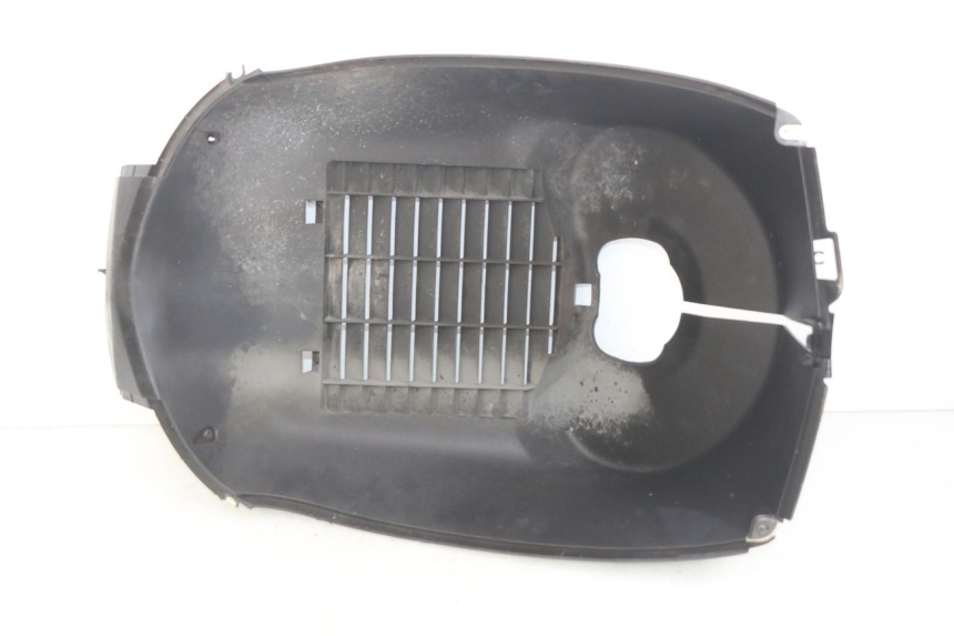 photo de KRATKA CHŁODNICY PEUGEOT SATELIS 125 (2010 - 2012) - Widok główny