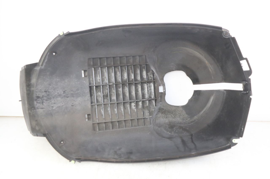 photo de KRATKA CHŁODNICY PEUGEOT SATELIS 125 (2006 - 2009) - Widok główny