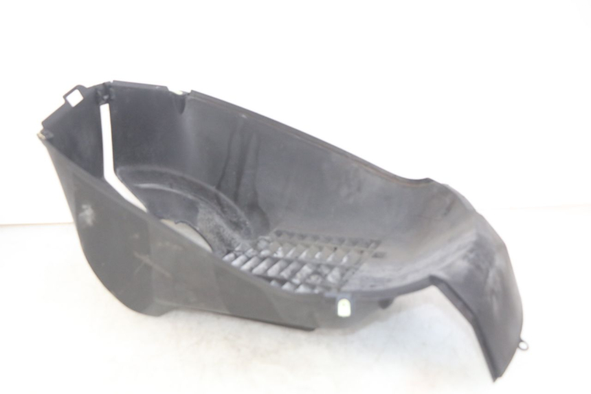 photo de KRATKA CHŁODNICY PEUGEOT SATELIS 125 (2006 - 2009) - Inny kąt widzenia