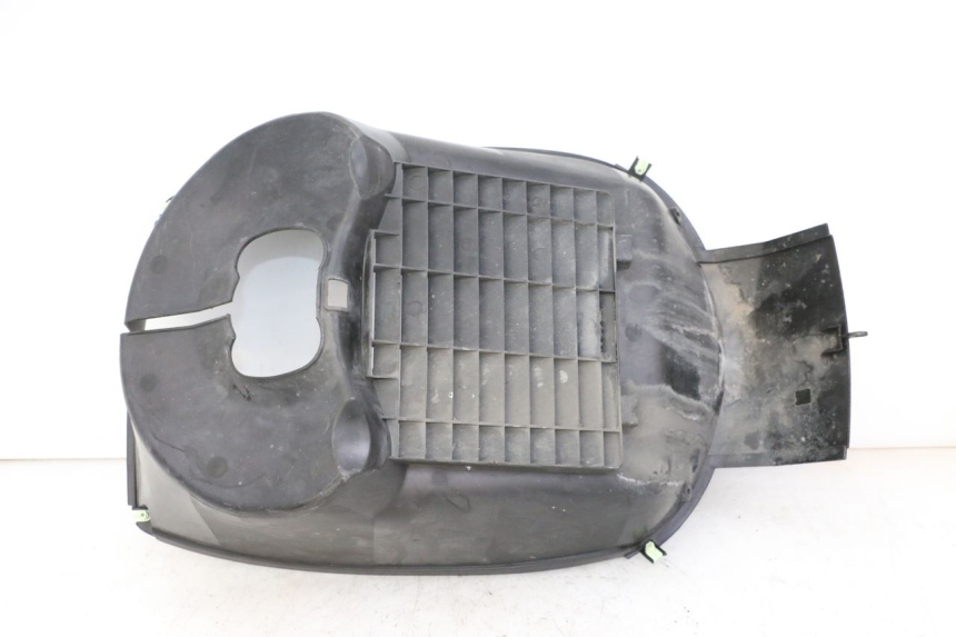 photo de KRATKA CHŁODNICY PEUGEOT SATELIS 250 (2006 - 2012) - Zoom stanu zużycia