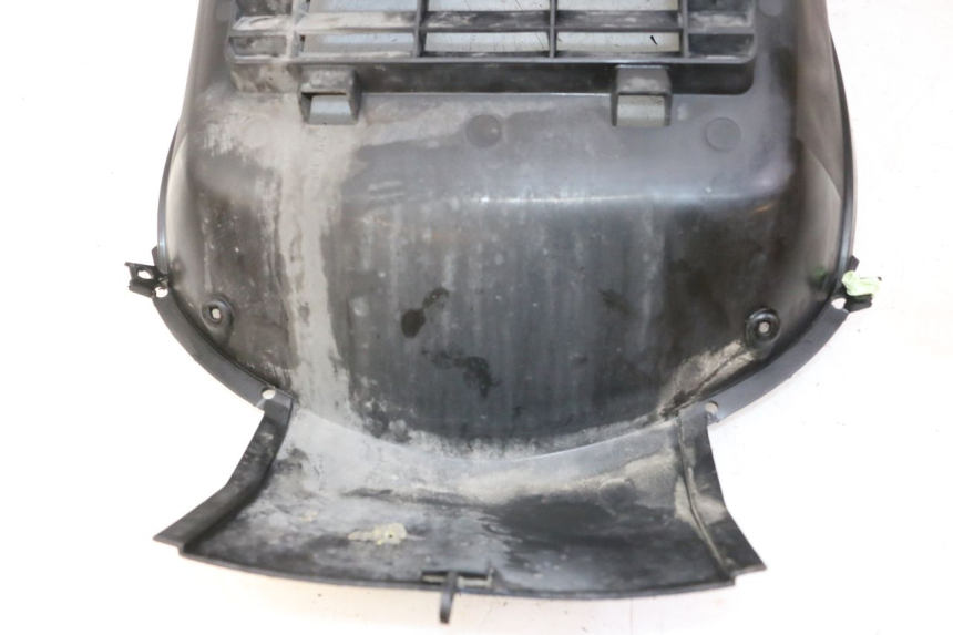 photo de KRATKA CHŁODNICY PEUGEOT SATELIS 125 (2013 - 2018) - Szczegół części