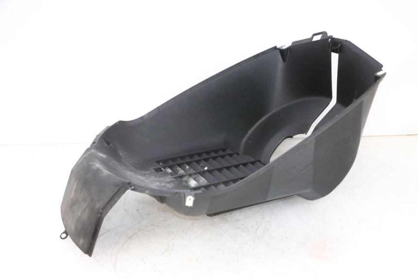 photo de KRATKA CHŁODNICY PEUGEOT SATELIS 125 (2013 - 2018) - Stan powierzchni