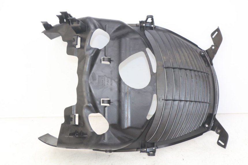 photo de KRATKA CHŁODNICY MBK SKYCRUISER 125 (2010 - 2013) - Szczegół części