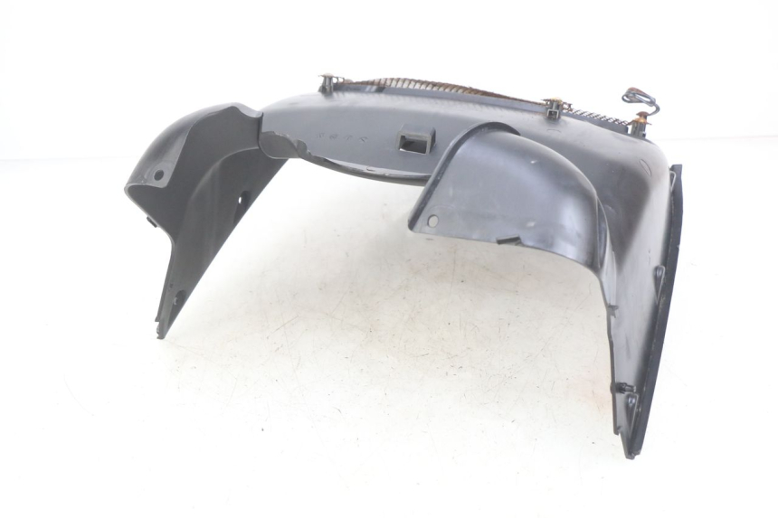 photo de KRATKA CHŁODNICY KYMCO X-TOWN XTOWN 125 (2016 - 2021) - Zbliżenie techniczne