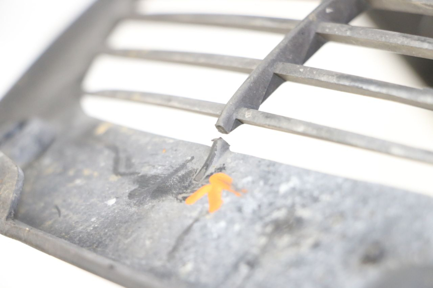 photo de KRATKA CHŁODNICY YAMAHA X-MAX XMAX ABS 250 (2010 - 2014) - Szczegół części