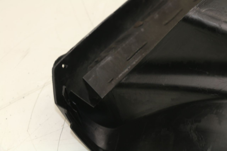 photo de KRATKA CHŁODNICY YAMAHA YP MAJESTY ABS 400 (2007 - 2009) - Zoom stanu zużycia