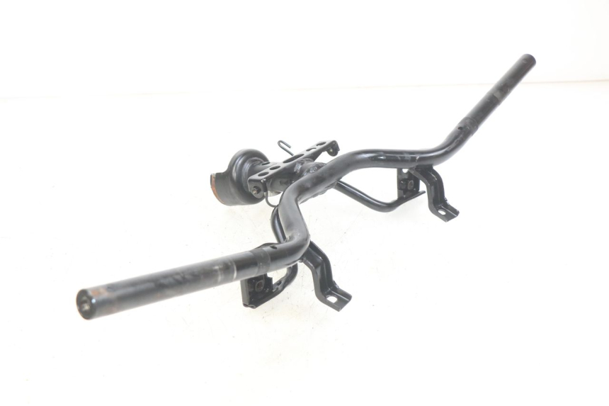 photo de KIEROWNICA KYMCO AGILITY 16+ 4T 50 (2018 - 2023) - Zbliżenie techniczne