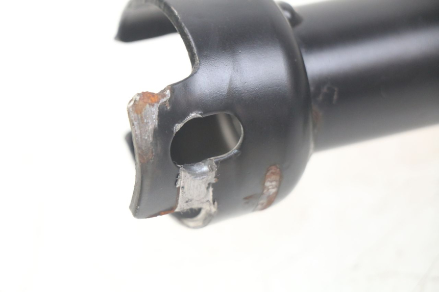 photo de KIEROWNICA PEUGEOT CITYSTAR 2T 50 (2018 - 2021) - Zbliżenie techniczne