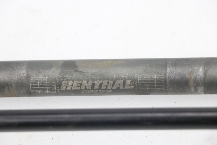 photo de KIEROWNICA HONDA CRF CR-F 450 (2009 - 2012) - Zbliżenie techniczne