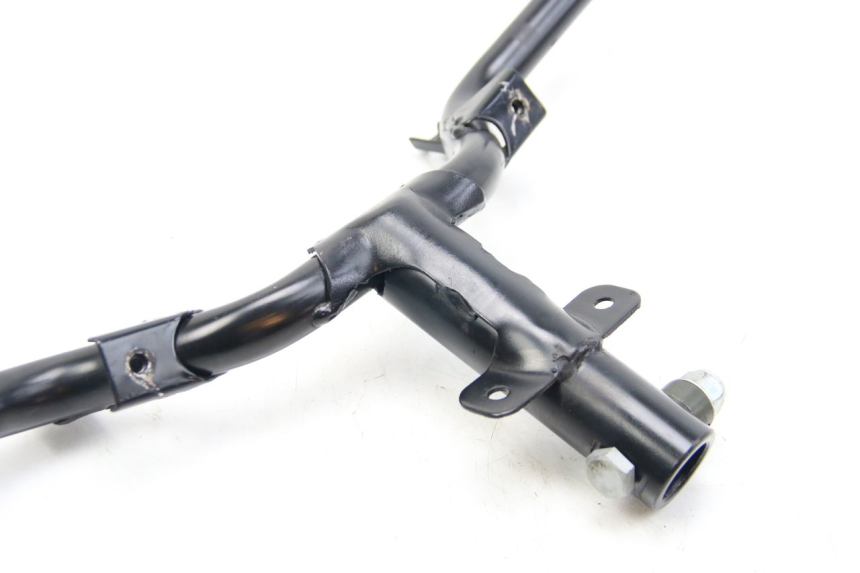 photo de KIEROWNICA PEUGEOT E-VIVACITY 1 (2012 - 2018) - Zbliżenie techniczne