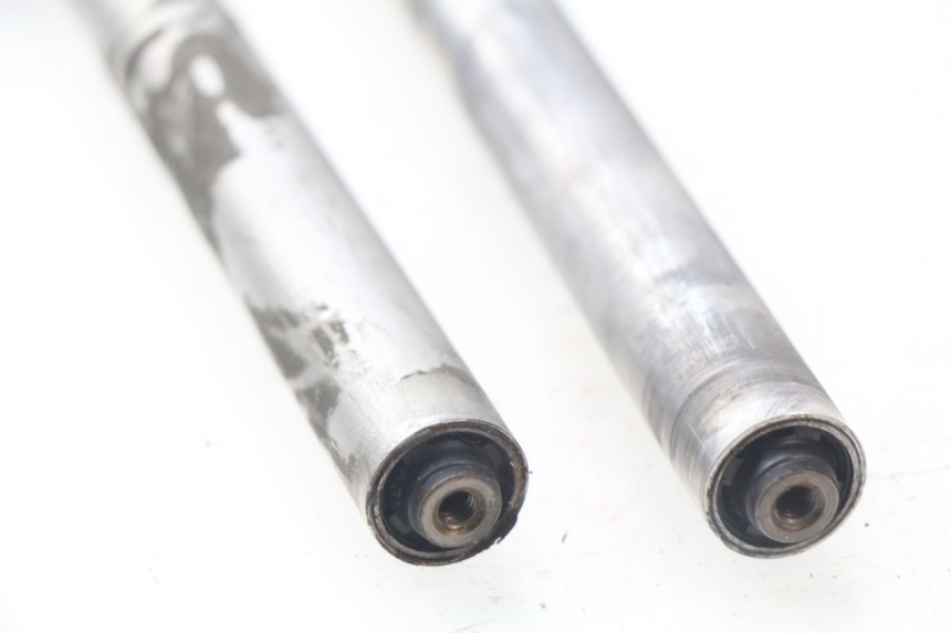 photo de KIEROWNICA YAMAHA FJR ABS 1300 (2006 - 2012) - Zoom stanu zużycia