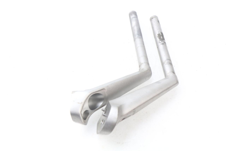 photo de KIEROWNICA YAMAHA FJR ABS 1300 (2006 - 2012) - Inny kąt widzenia