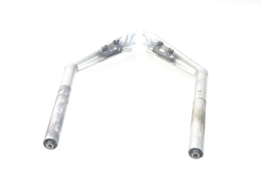 photo de KIEROWNICA YAMAHA FJR ABS 1300 (2006 - 2012) - Zbliżenie techniczne