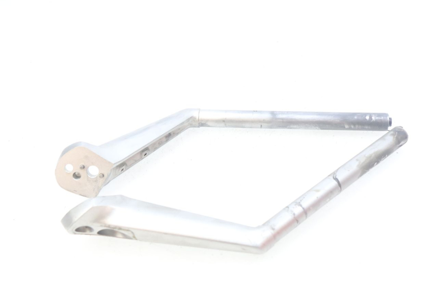 photo de KIEROWNICA YAMAHA FJR ABS 1300 (2006 - 2012) - Zbliżenie techniczne