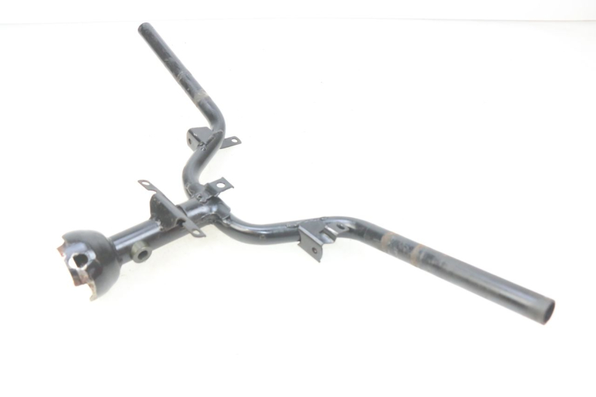 photo de KIEROWNICA PEUGEOT KISBEE 4T 50 (2010 - 2017) - Szczegół części