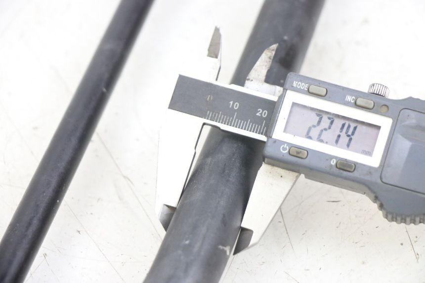 photo de KIEROWNICA KAWASAKI KXF KX-F 250 (2012 - 2014) - Szczegół części