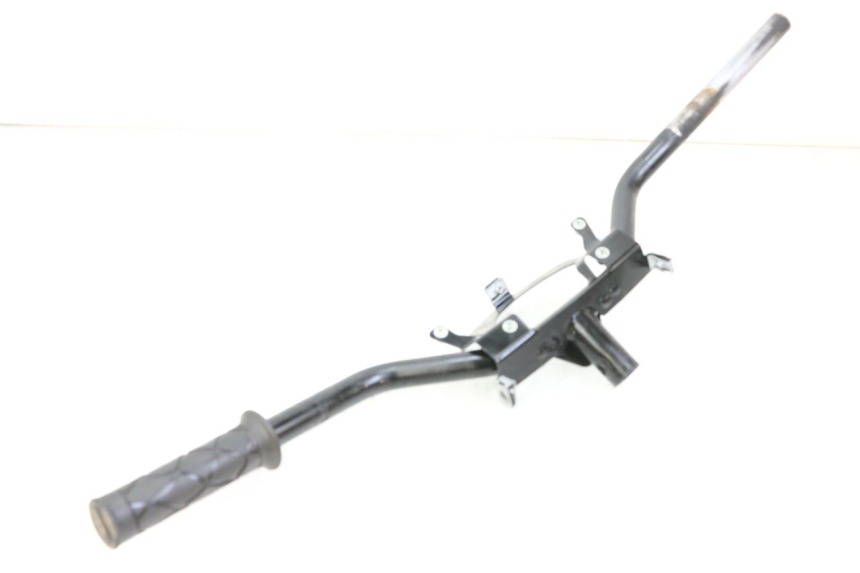 photo de KIEROWNICA LIGIER PULSE 3 1 (2014 - 2020) - Inny kąt widzenia