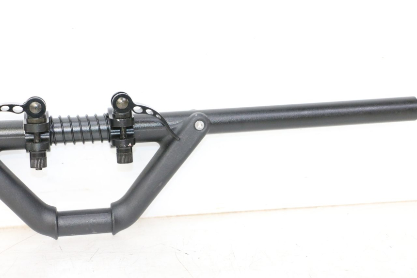 photo de KIEROWNICA DUALTRON MINI SPECIAL 1 - Inny kąt widzenia