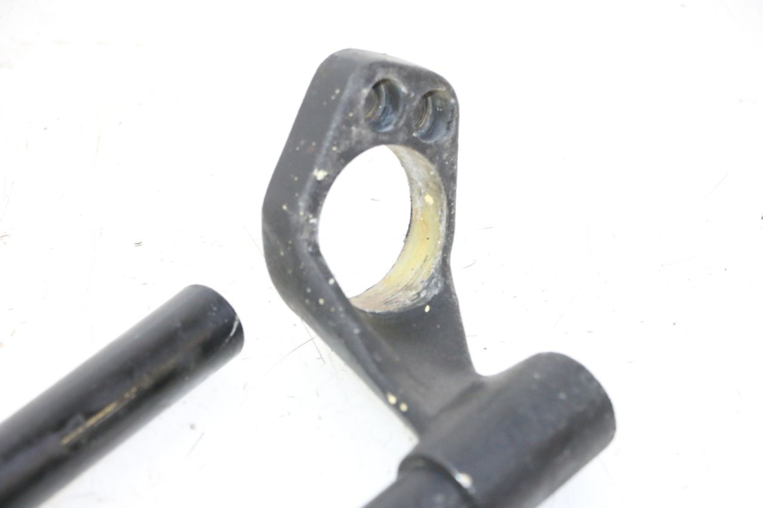 photo de KIEROWNICA TRIUMPH SPRINT 900 (1995 - 1998) - Zbliżenie techniczne