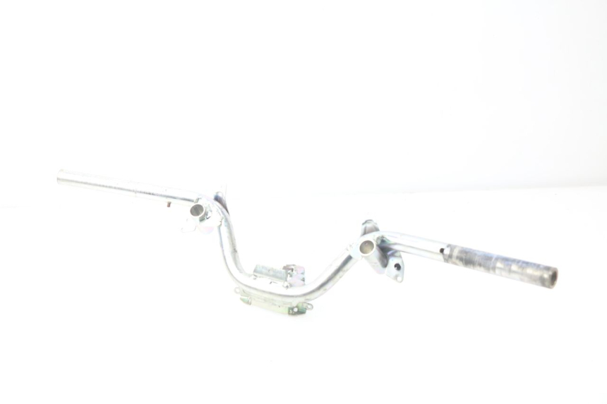 photo de KIEROWNICA APRILIA SR 2T 50 (2018 - 2022) - Inny kąt widzenia