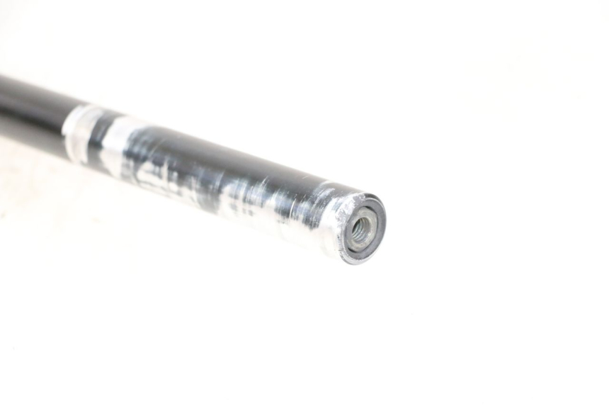 photo de KIEROWNICA YAMAHA YZF YZ-F 450 (2014 - 2016) - Zbliżenie techniczne