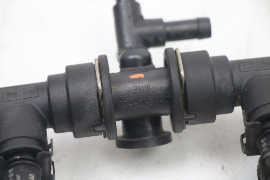 photo de WTRYSKIWACZ BMW S RR ABS S1000RR 1000 (2015 - 2018) - Stan powierzchni