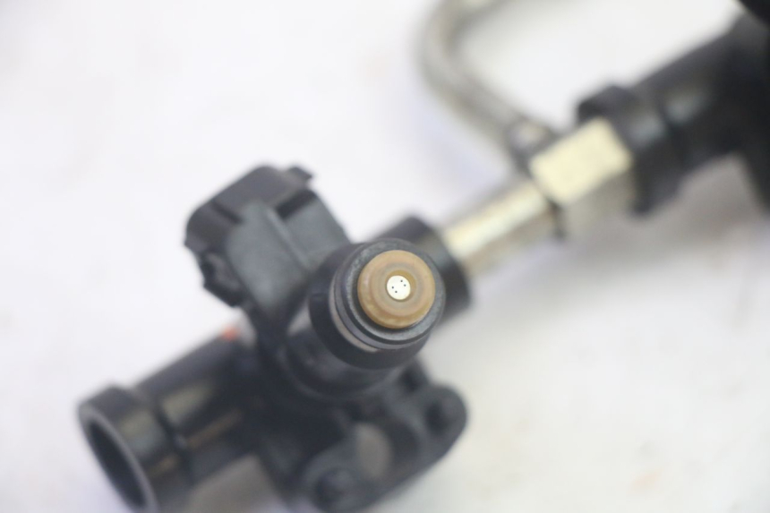 photo de WTRYSKIWACZ SUZUKI BURGMAN EXECUTIVE ABS 650 (2006 - 2012) - Część sprawdzona