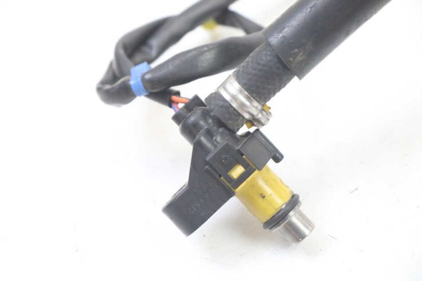 photo de WTRYSKIWACZ YAMAHA BW'S BWS 125 (2010 - 2013) - Inny kąt widzenia