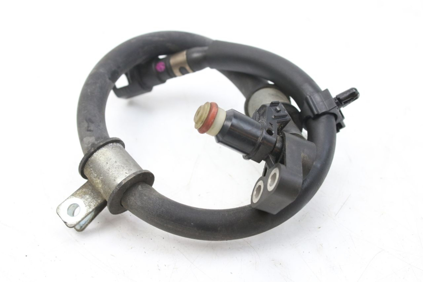 photo de WTRYSKIWACZ HONDA FES S-WING SWING ABS 125 (2007 - 2015) - Inny kąt widzenia