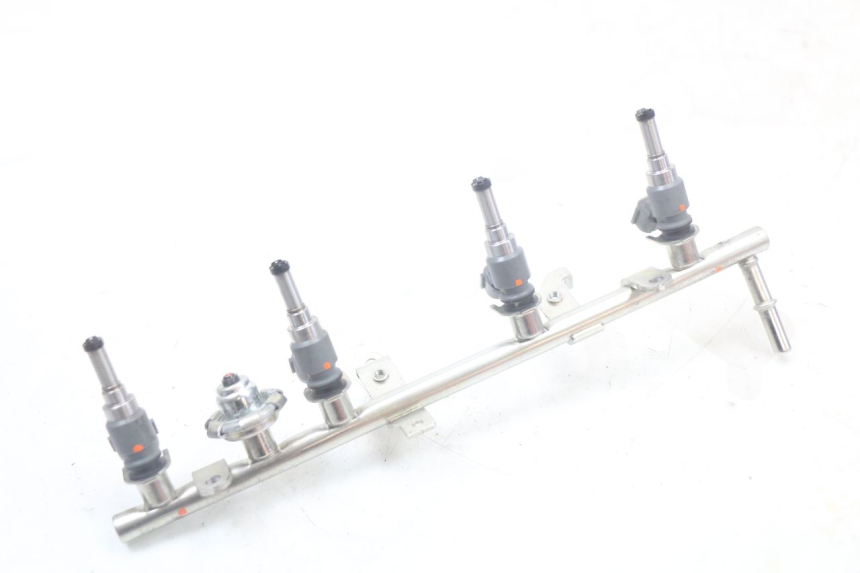 photo de WTRYSKIWACZ YAMAHA FJR ABS 1300 (2006 - 2012) - Widok ogólny