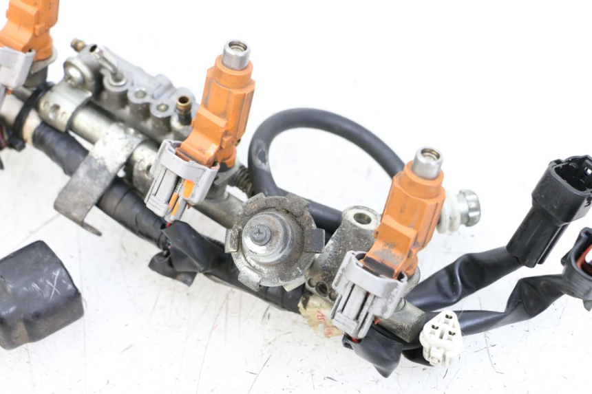 photo de WTRYSKIWACZ YAMAHA FJR ABS 1300 (2006 - 2012) - Szczegół części