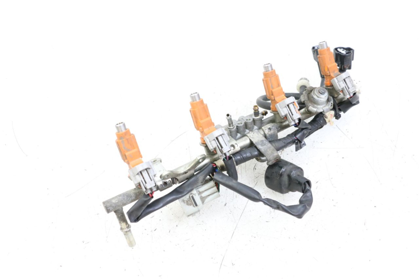 photo de WTRYSKIWACZ YAMAHA FJR ABS 1300 (2006 - 2012) - Inny kąt widzenia