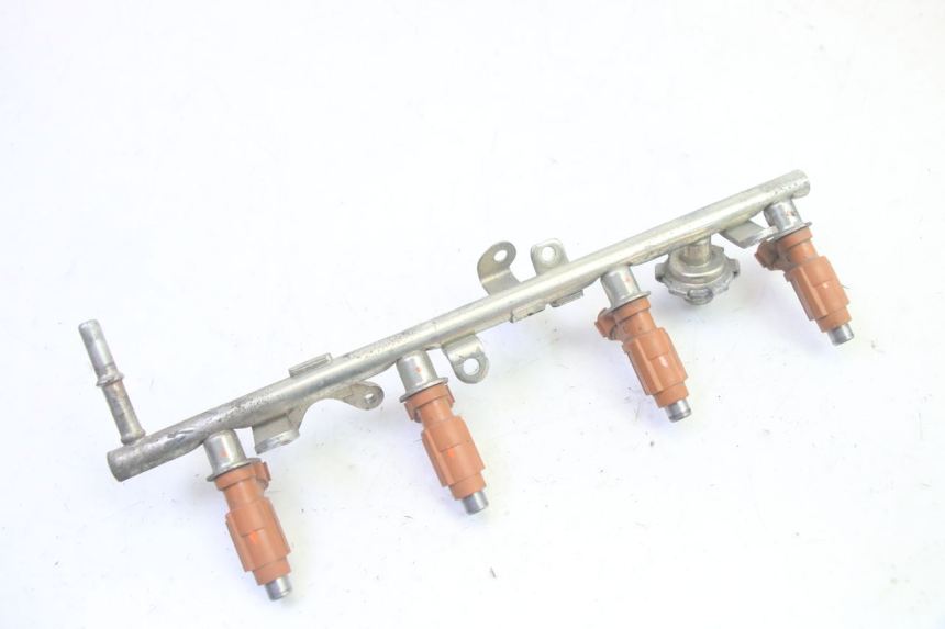 photo de WTRYSKIWACZ YAMAHA FJR ABS 1300 (2006 - 2012) - Zbliżenie techniczne