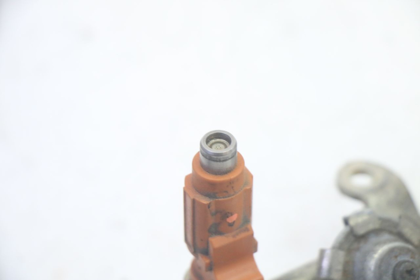 photo de WTRYSKIWACZ YAMAHA FJR ABS 1300 (2006 - 2012) - Część sprawdzona