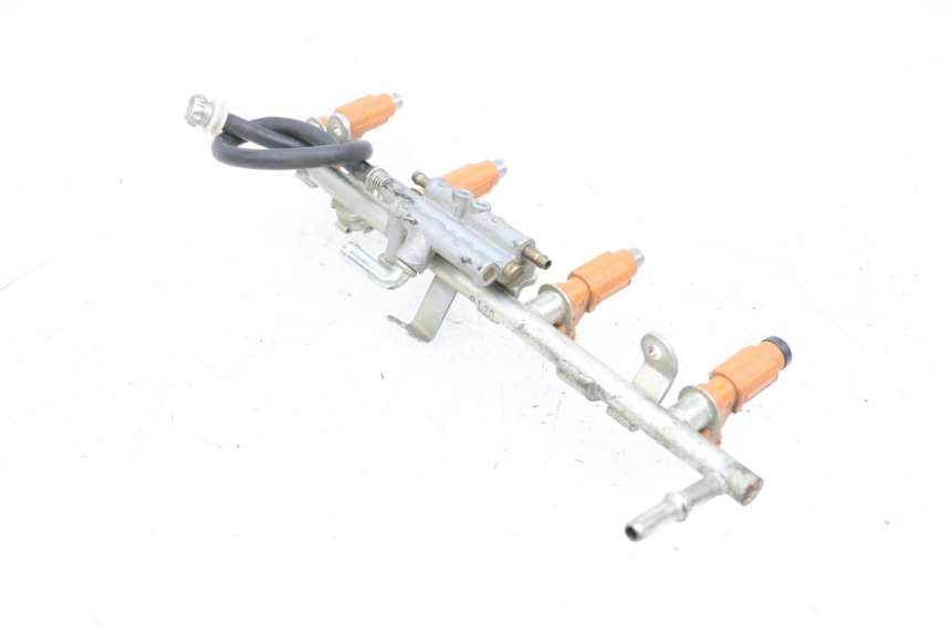 photo de WTRYSKIWACZ YAMAHA FJR ABS 1300 (2006 - 2012) - Szczegóły charakterystyczne