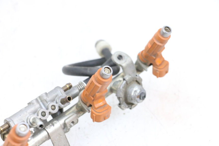 photo de WTRYSKIWACZ YAMAHA FJR ABS 1300 (2006 - 2012) - Zoom stanu zużycia