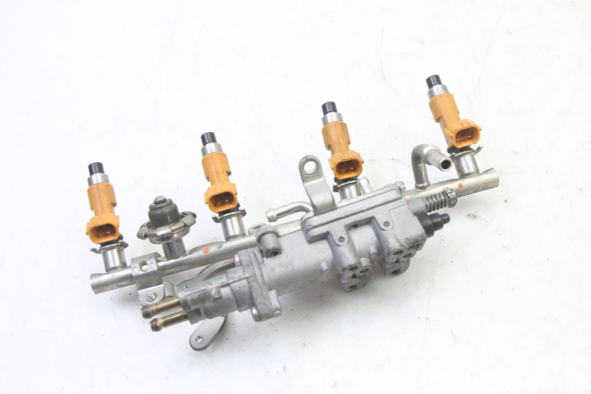 photo de WTRYSKIWACZ YAMAHA FZ6 FAZER S2 600 (2007 - 2011) - Widok ogólny