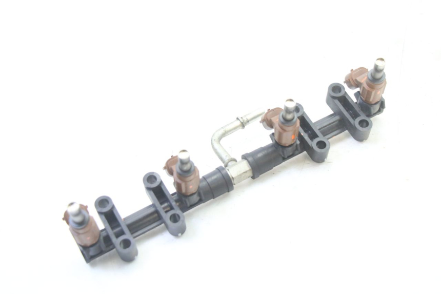 photo de WTRYSKIWACZ SUZUKI GSR 750 (2011 - 2017) - Oznaczenia i referencje