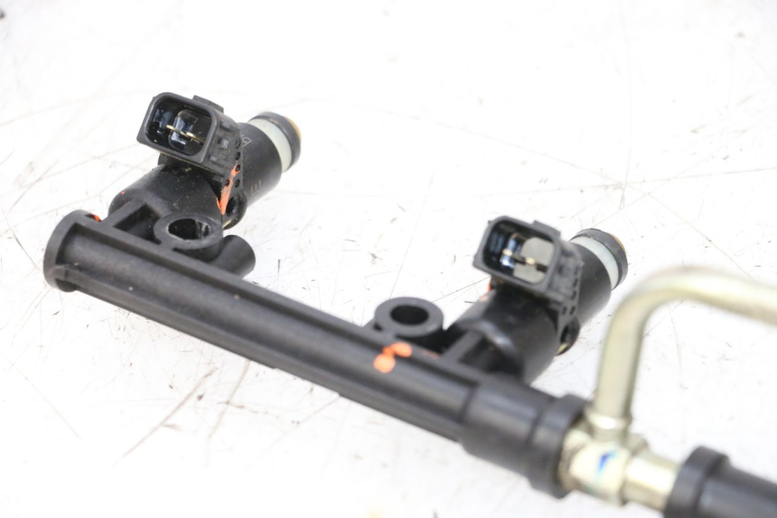 photo de WTRYSKIWACZ SUZUKI GSXR GSX-R 1000 (2003 - 2004) - Zbliżenie komponentów