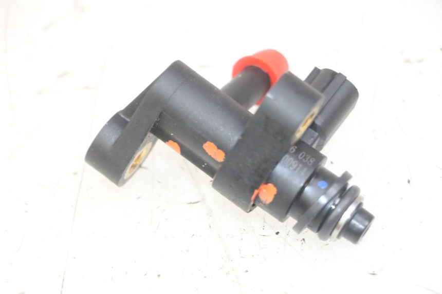 photo de WTRYSKIWACZ PEUGEOT KISBEE 4T 50 (2018 - 2022) - Zbliżenie techniczne