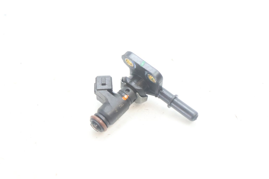 photo de WTRYSKIWACZ PIAGGIO MP3 HPE 530 (2022 - 2026) - Zoom stanu zużycia