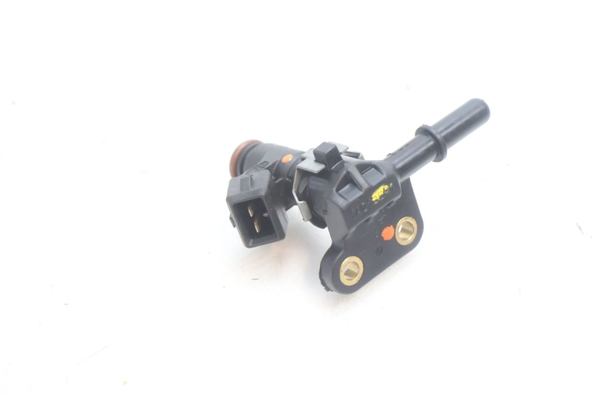 photo de WTRYSKIWACZ PIAGGIO MP3 HPE 530 (2022 - 2026) - Inny kąt widzenia