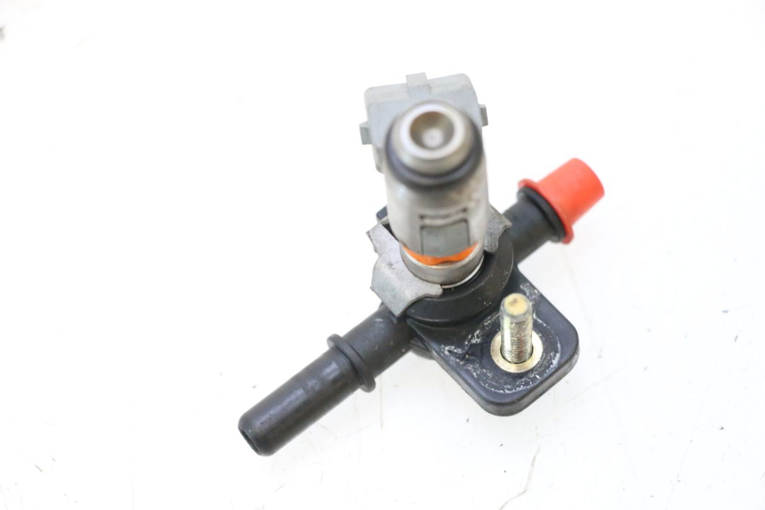 photo de WTRYSKIWACZ PIAGGIO MP3 RL 250 (2006 - 2010) - Zoom stanu zużycia