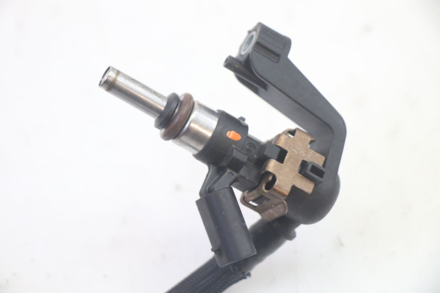 photo de WTRYSKIWACZ BMW R GS 1250 (2021 - 2024) - Część sprawdzona