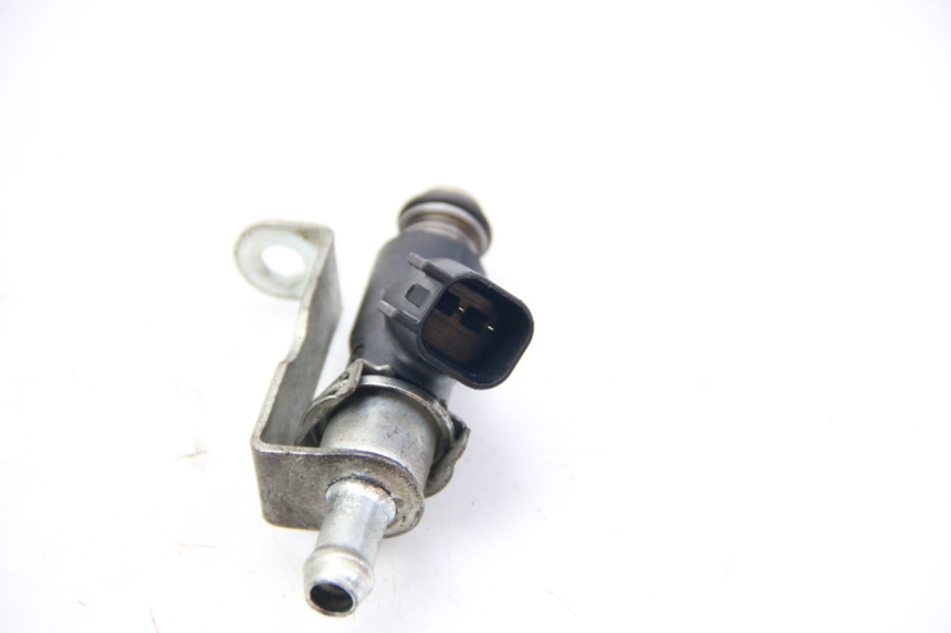 photo de WTRYSKIWACZ SPY RACING F3 350 (2015 - 2022) - Inny kąt widzenia